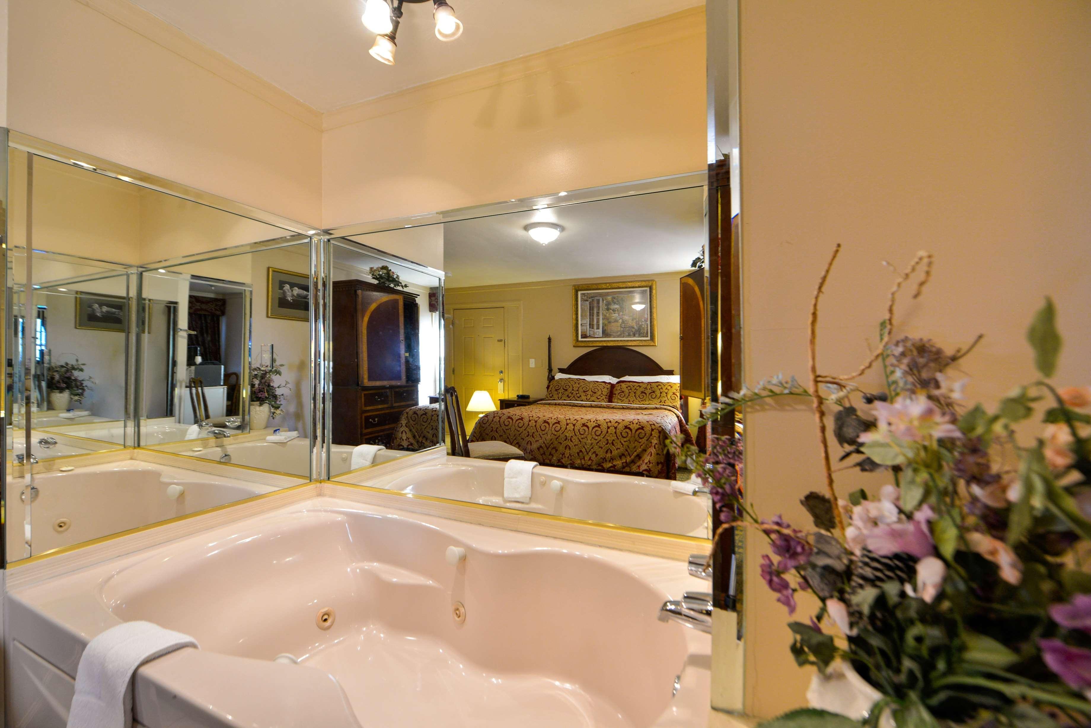 Americas Best Value Inn Чинкотиг Экстерьер фото