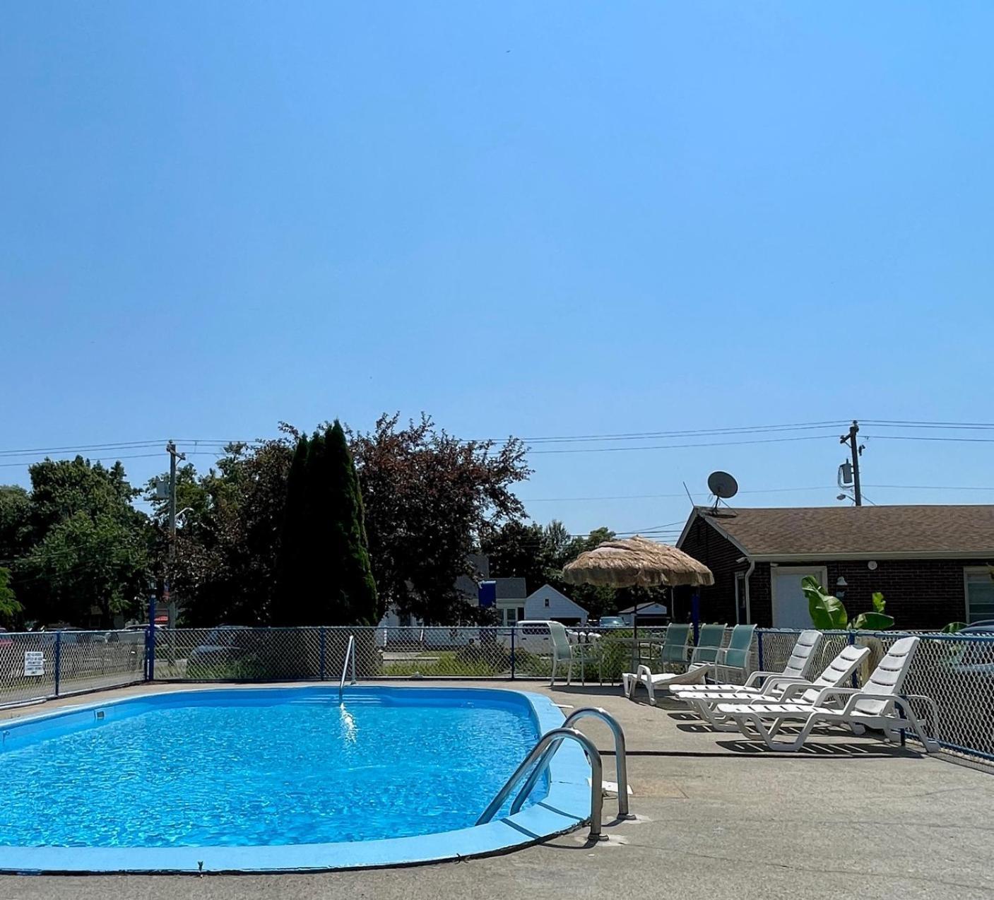 Americas Best Value Inn Чинкотиг Экстерьер фото